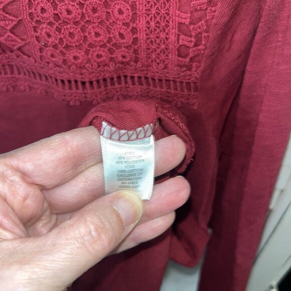 NWT Christopher Banks Woman's Crochet Neckline Large Red Feminine - Picture 5 of 5